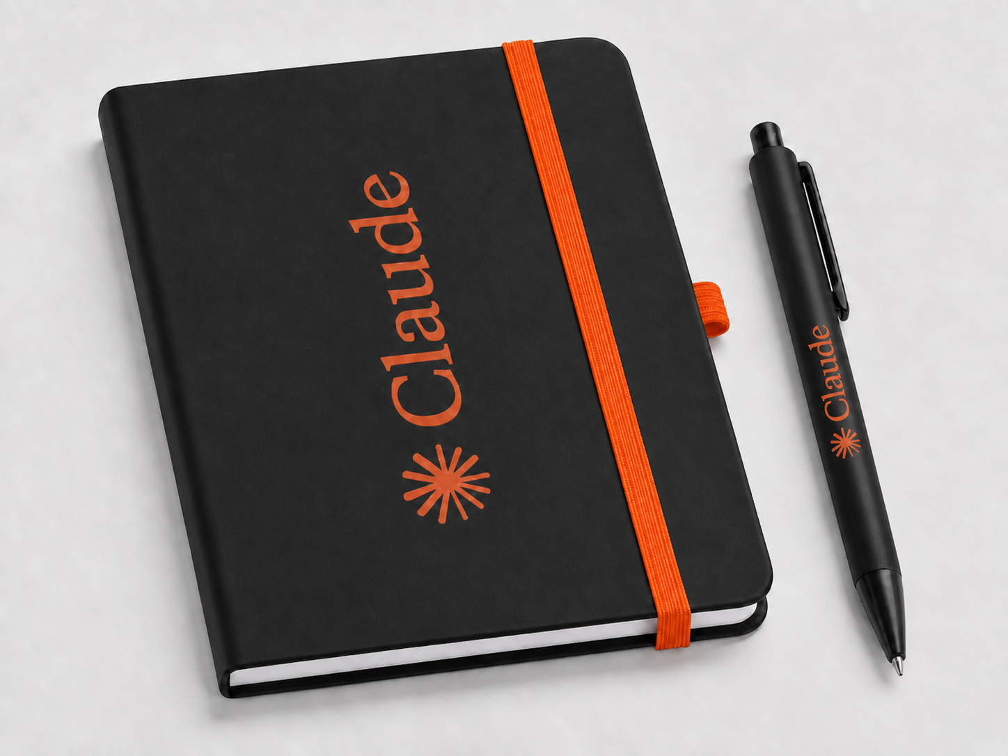 Mockup preto Moleskine + caneta